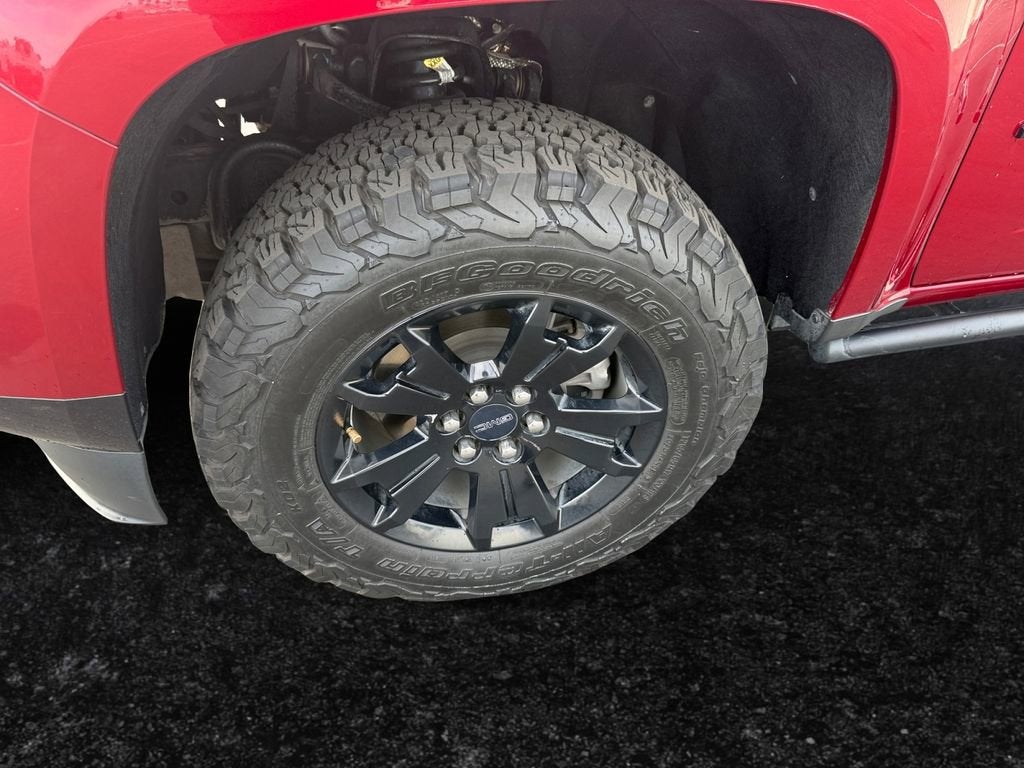 2021 GMC Canyon 4WD AT4 w/Leather