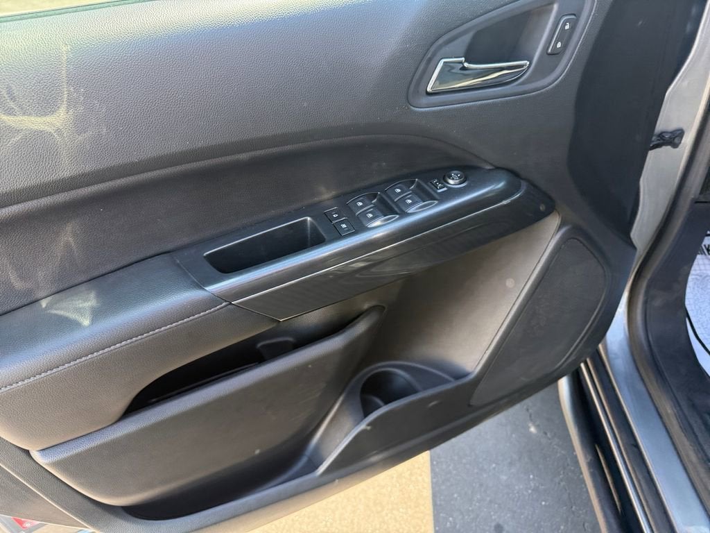 2022 GMC Canyon AT4 - Cloth