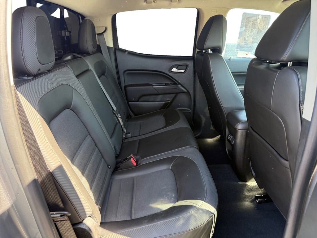 2022 GMC Canyon AT4 - Cloth