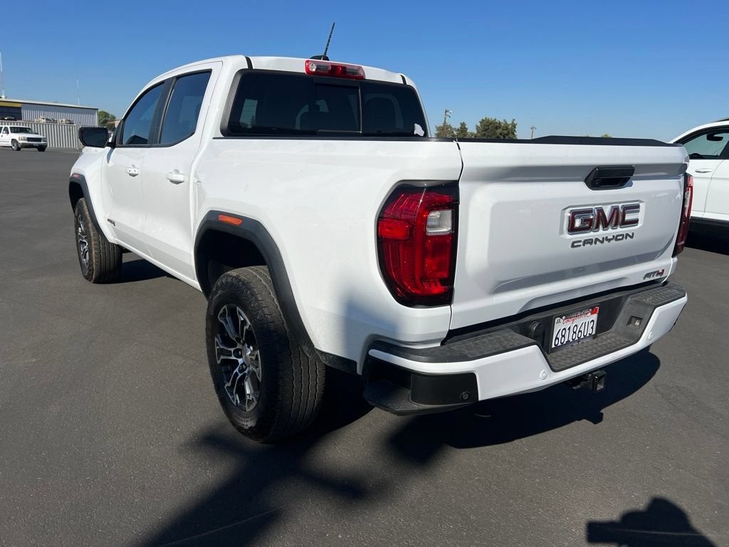 2023 GMC Canyon AT4