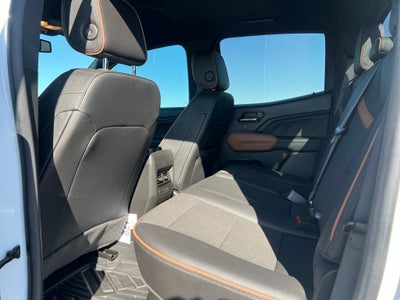 2023 GMC Canyon AT4