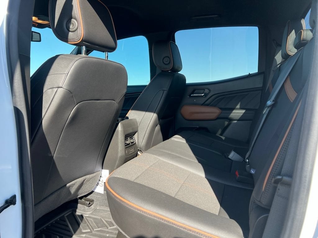 2023 GMC Canyon AT4