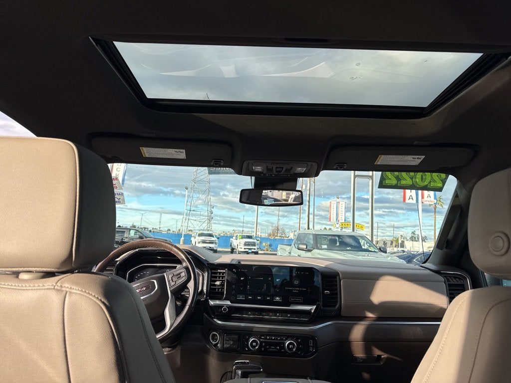 2022 GMC Sierra 1500 SLT