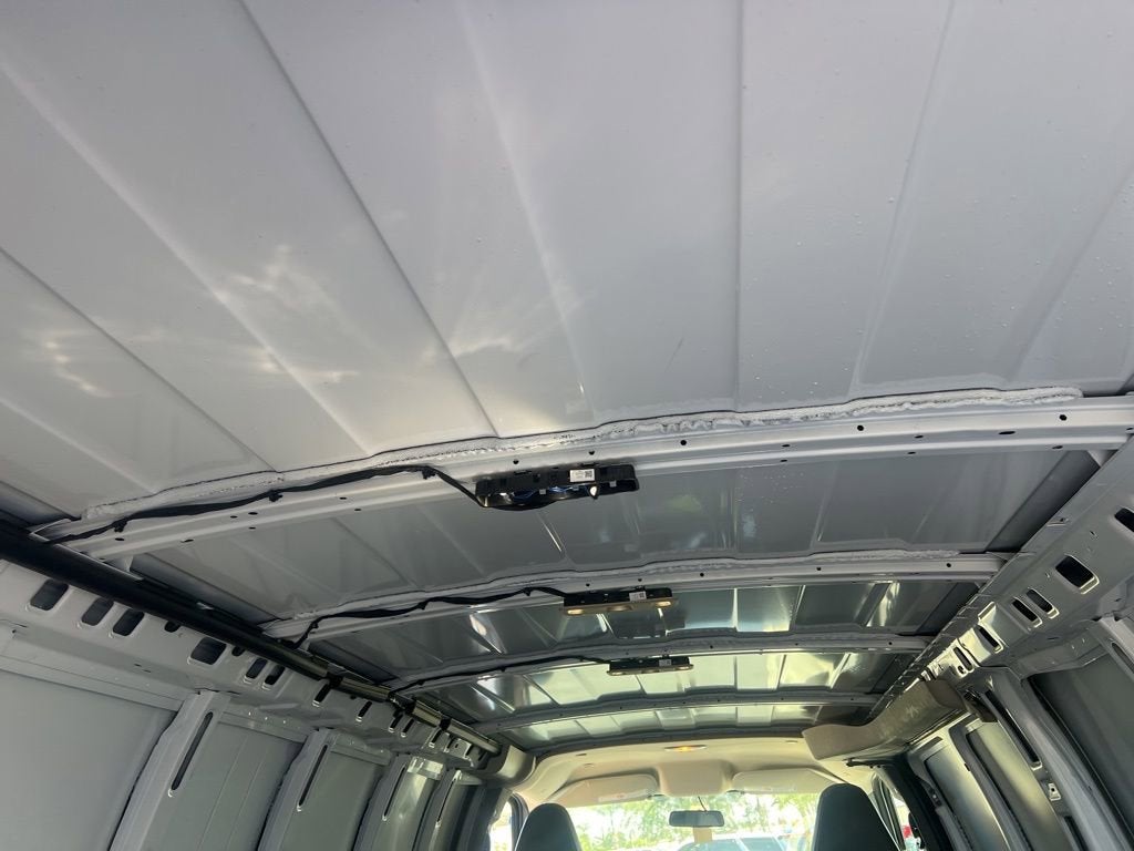 2023 GMC Savana Cargo 2500 Work Van