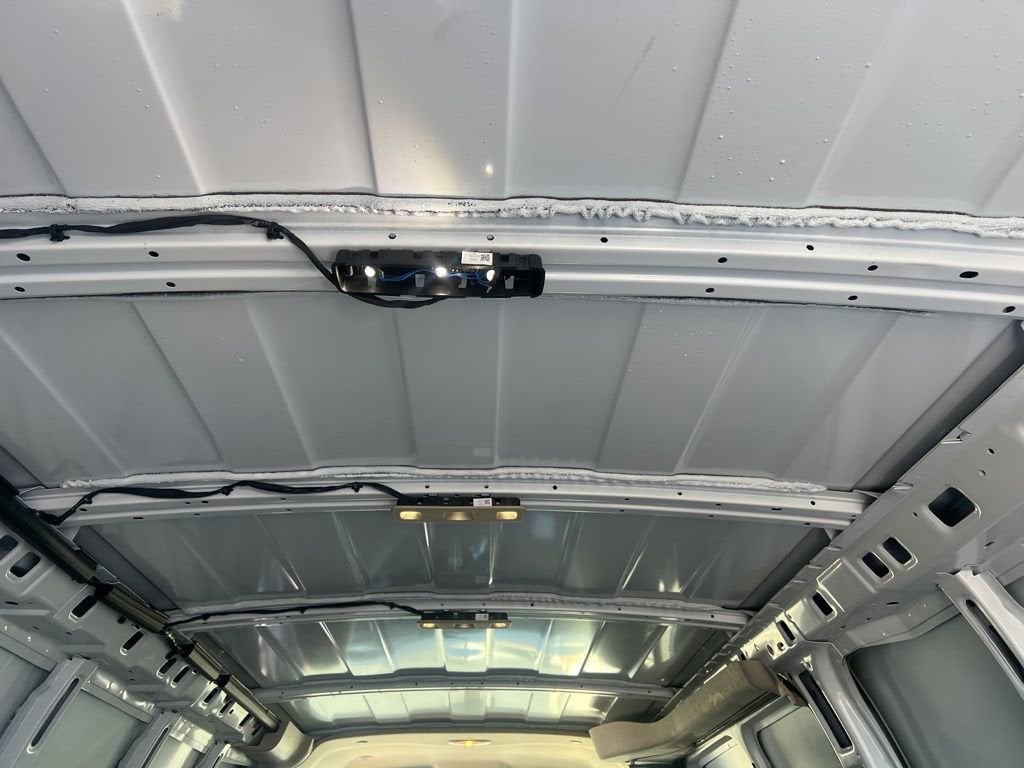 2023 GMC Savana Cargo 2500 Work Van