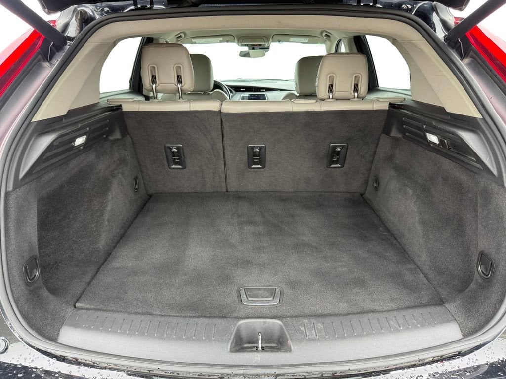 2021 Cadillac XT4 Luxury