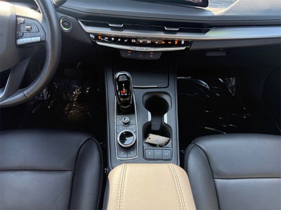 2025 Cadillac XT4 Premium Luxury