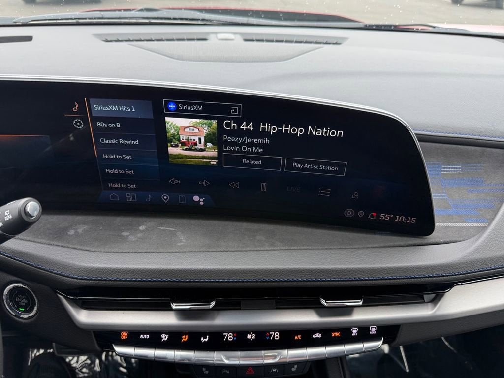 2024 Cadillac XT4 Sport