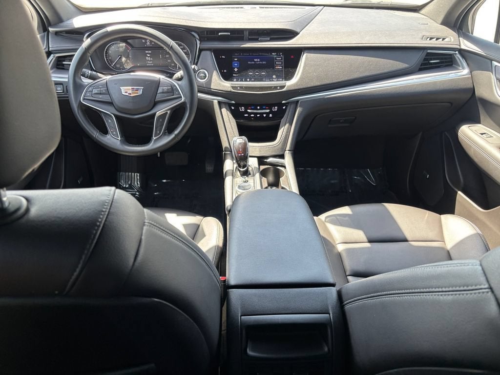 2024 Cadillac XT5 Luxury