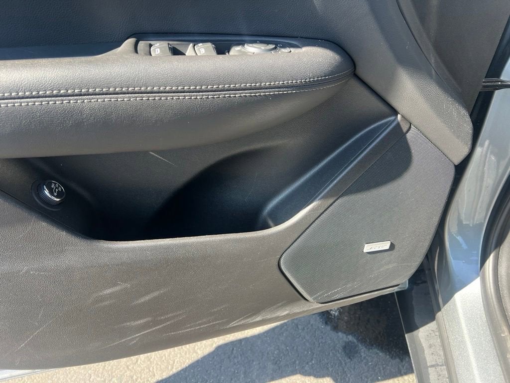 2023 Cadillac XT5 Luxury