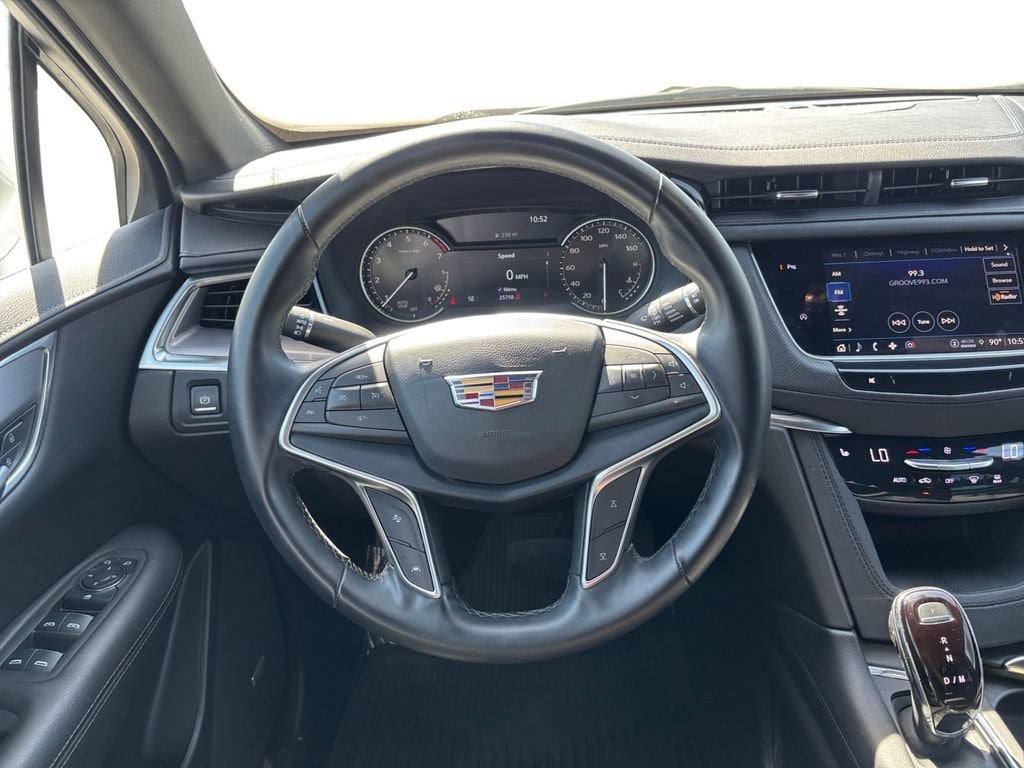2024 Cadillac XT5 Luxury