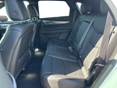 2024 Cadillac XT5 Luxury