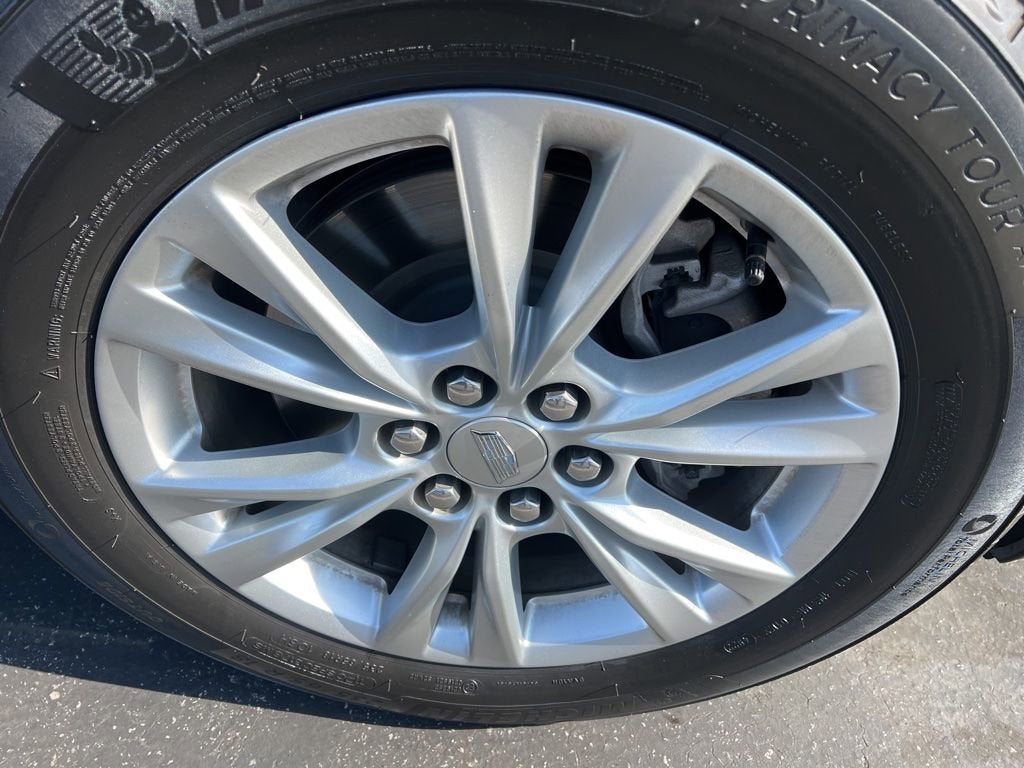 2023 Cadillac XT5 Luxury