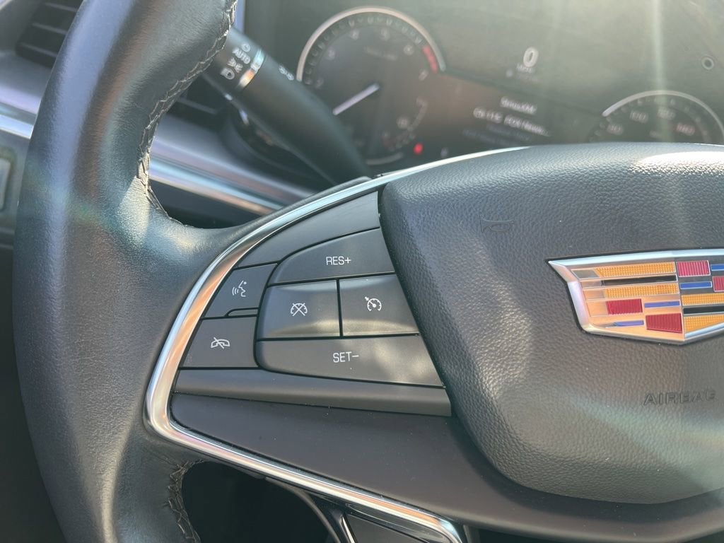 2023 Cadillac XT5 Luxury