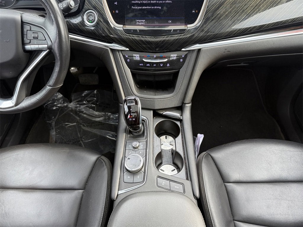 2022 Cadillac XT6 Premium Luxury