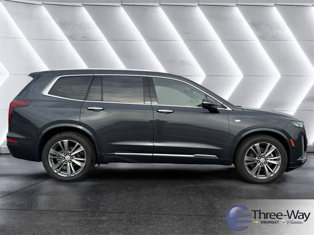 2022 Cadillac XT6 Premium Luxury