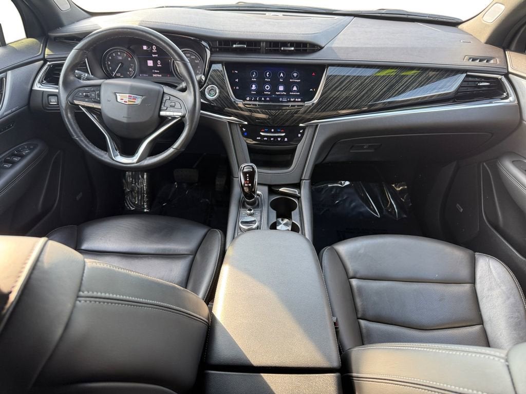 2022 Cadillac XT6 Premium Luxury