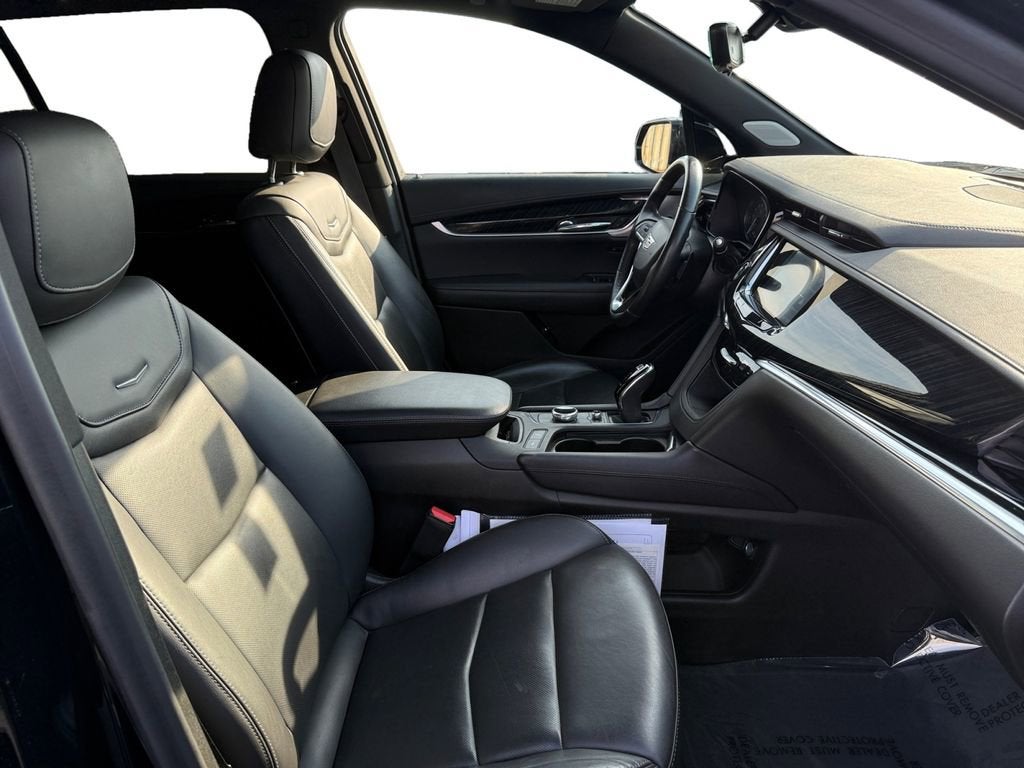 2022 Cadillac XT6 Premium Luxury