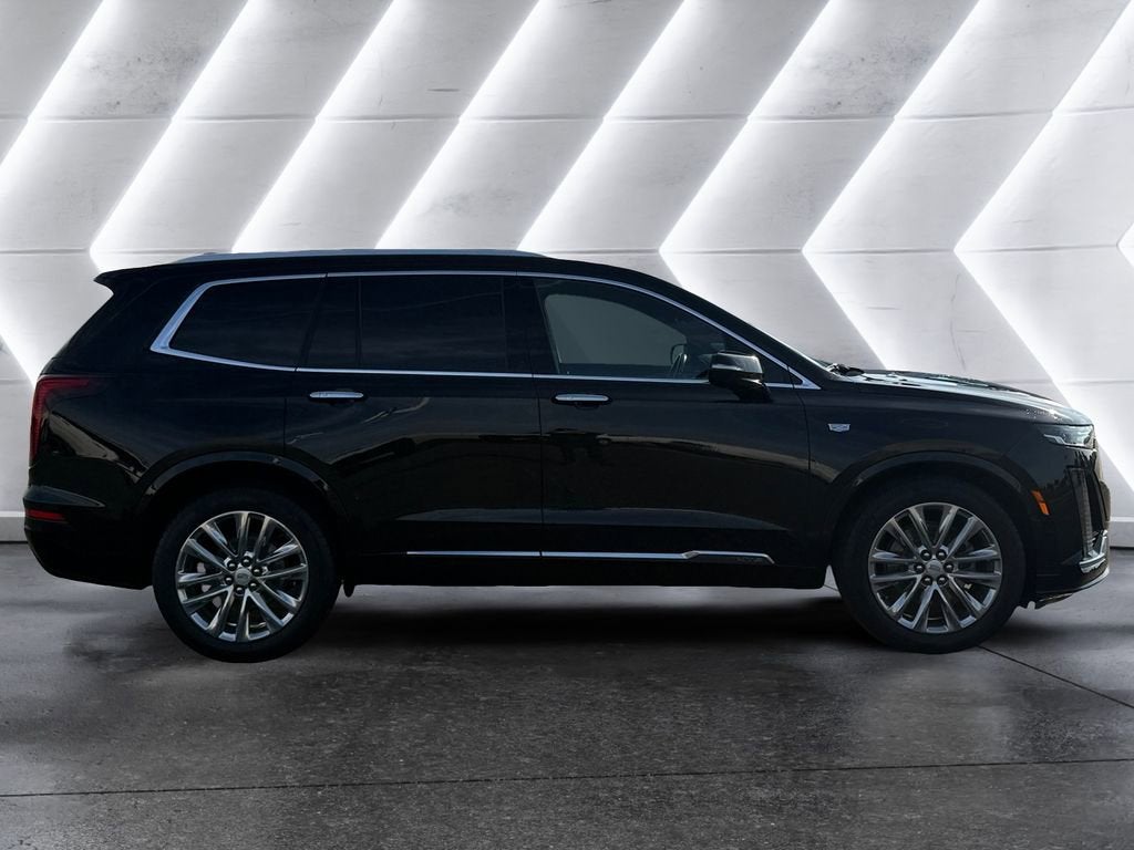 2022 Cadillac XT6 Premium Luxury