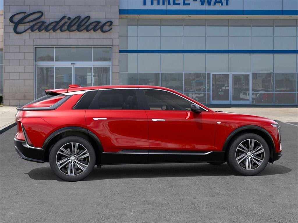 2025 Cadillac LYRIQ Luxury 1