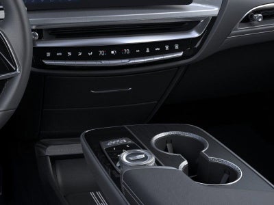 2025 Cadillac LYRIQ Luxury 2