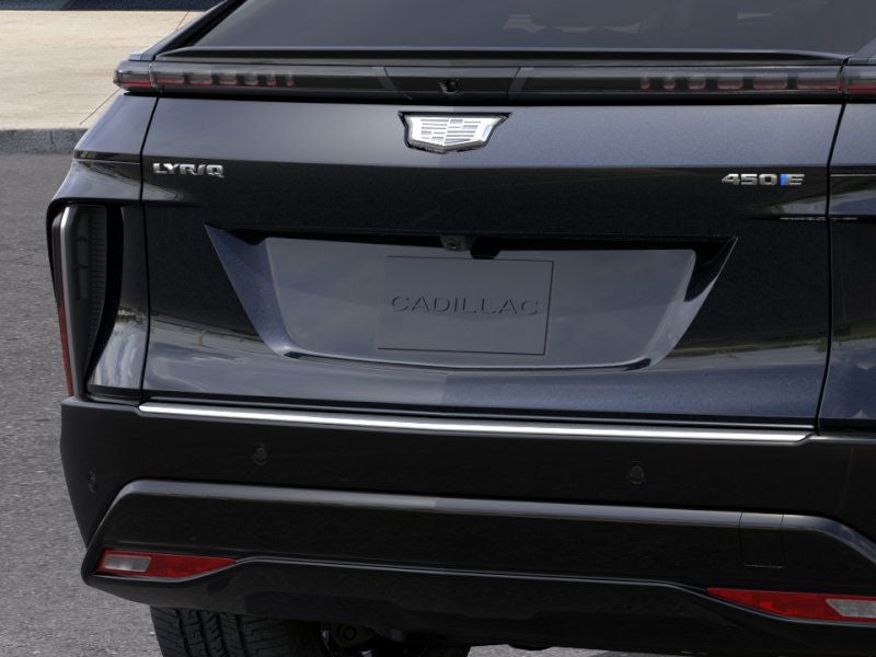 2025 Cadillac LYRIQ Luxury 2