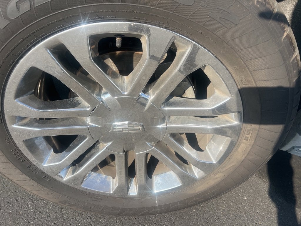 2017 Cadillac Escalade 2WD 4dr