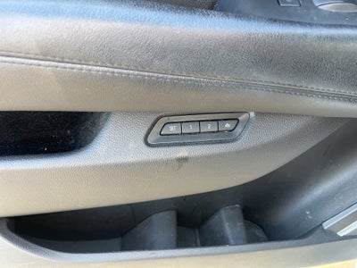 2017 Cadillac Escalade 2WD 4dr