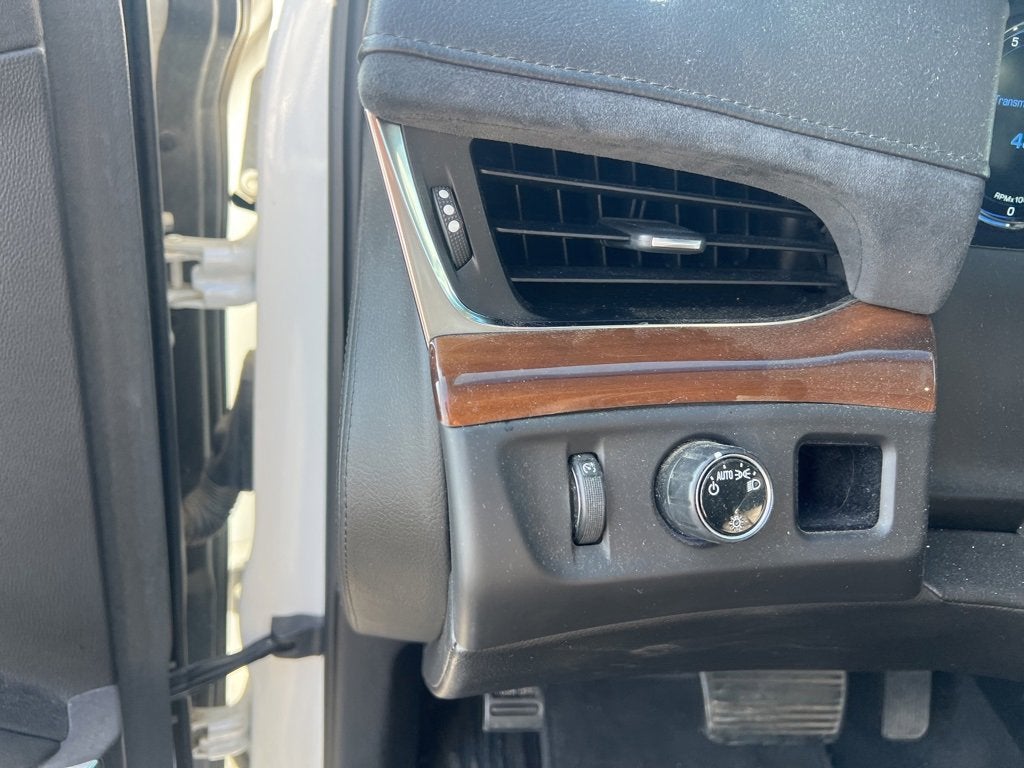 2017 Cadillac Escalade 2WD 4dr