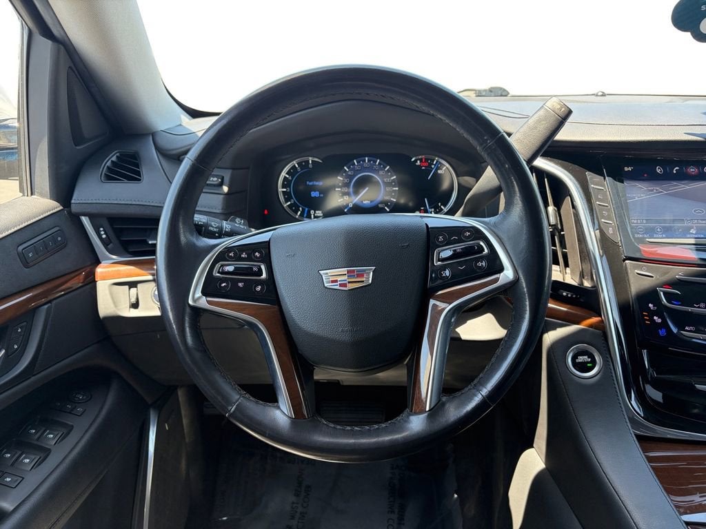 2020 Cadillac Escalade Luxury