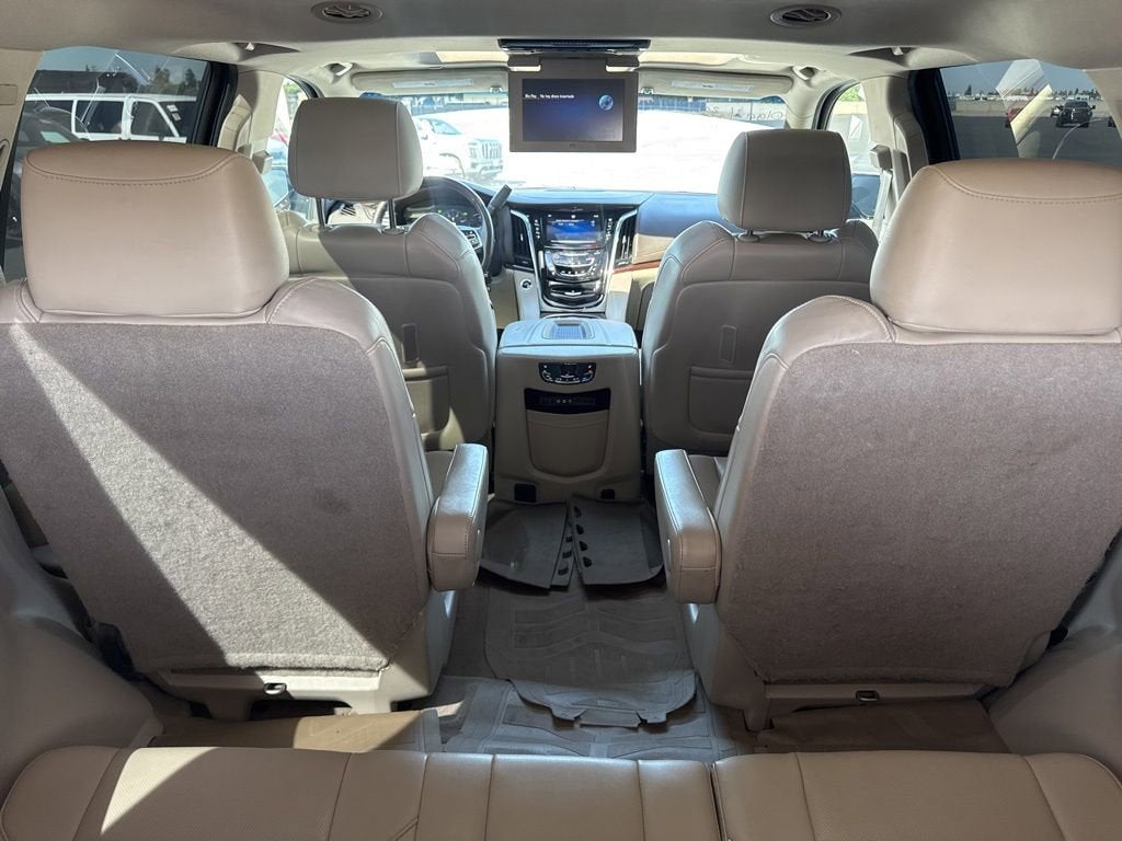 2015 Cadillac Escalade Luxury