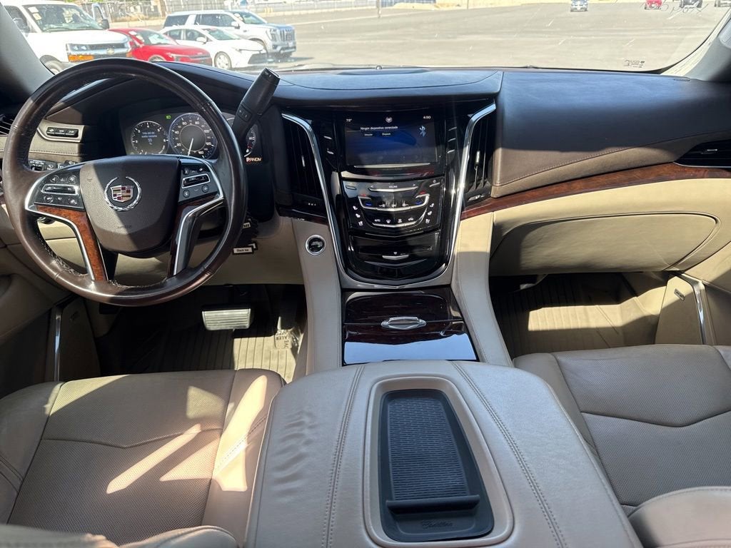 2015 Cadillac Escalade Luxury