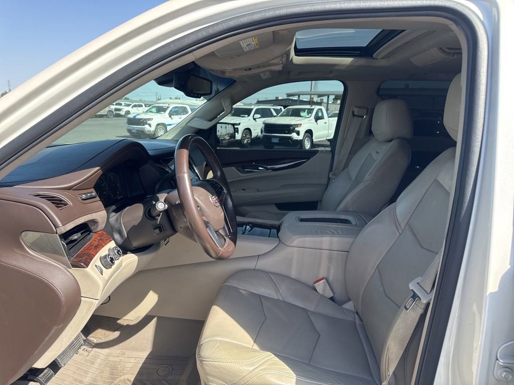 2015 Cadillac Escalade Luxury