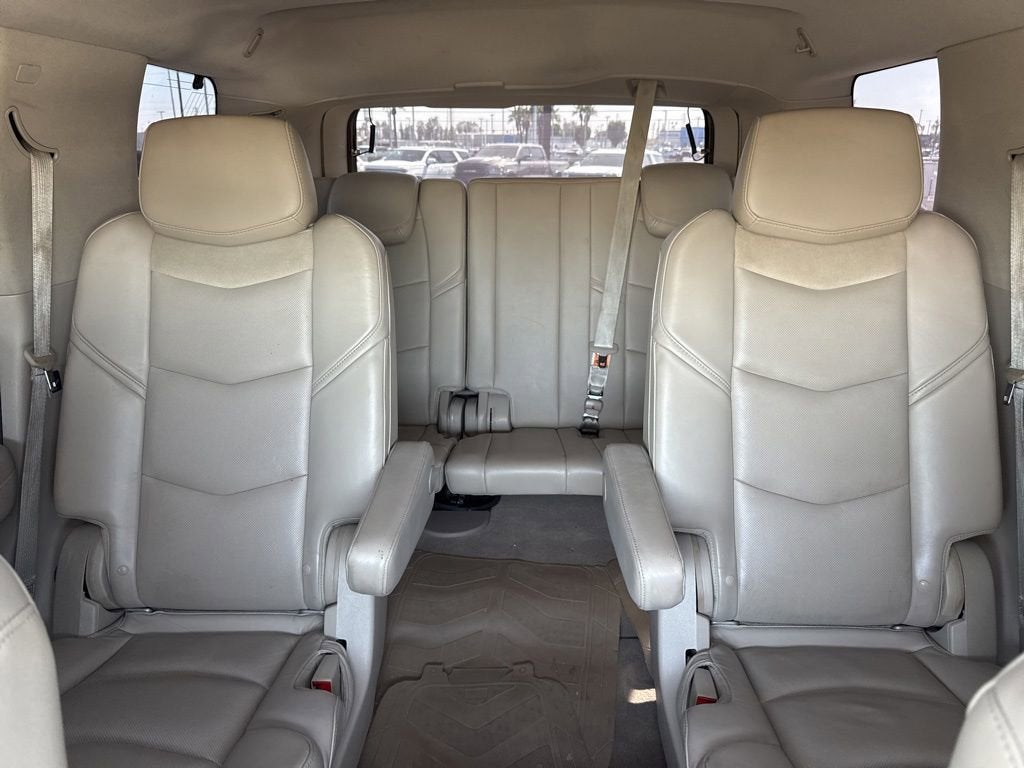2015 Cadillac Escalade Luxury