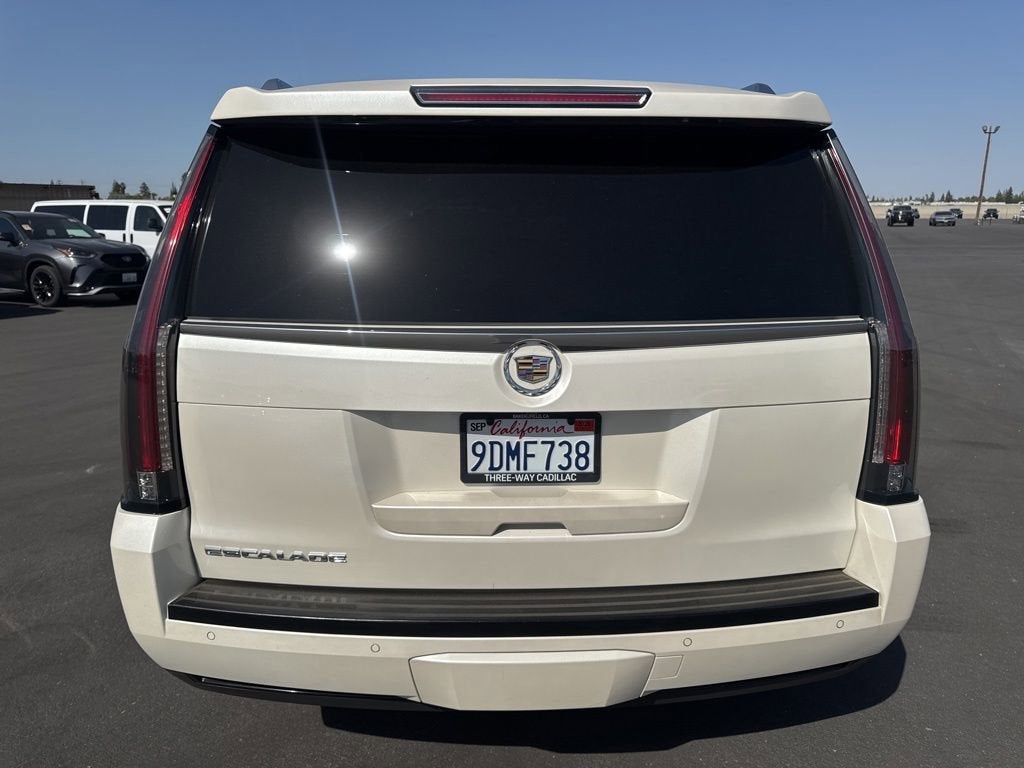 2015 Cadillac Escalade Luxury