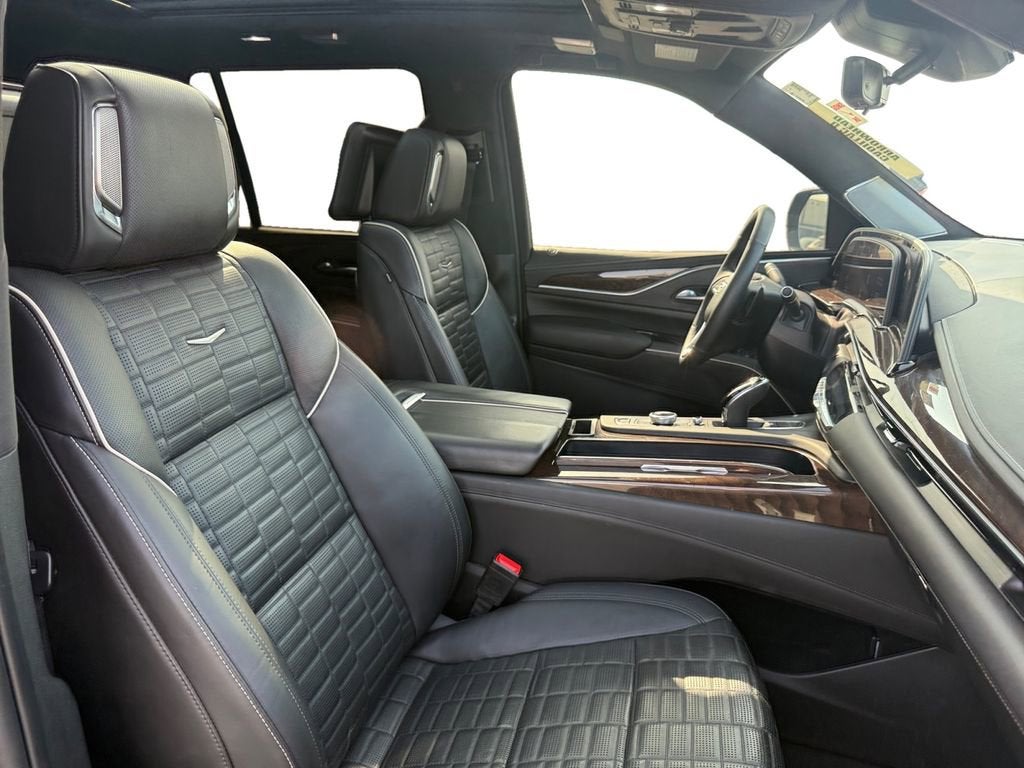 2023 Cadillac Escalade Sport Platinum