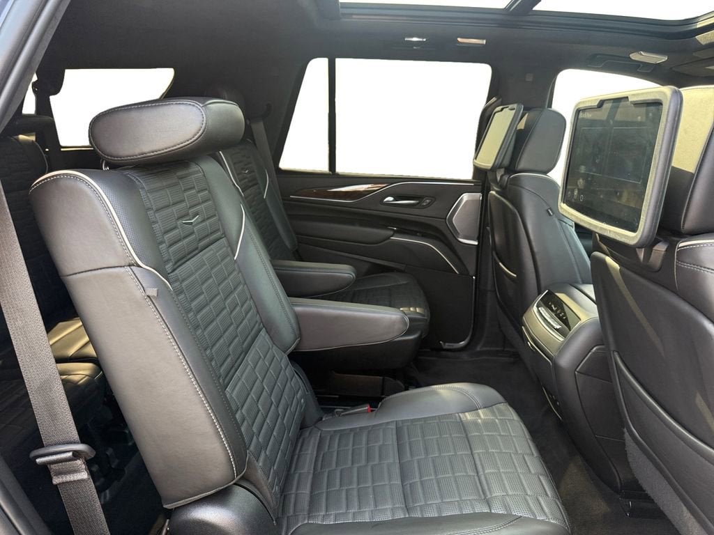 2023 Cadillac Escalade Sport Platinum