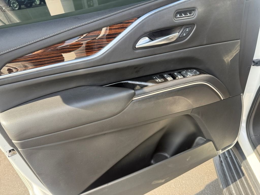 2021 Cadillac Escalade ESV Premium Luxury