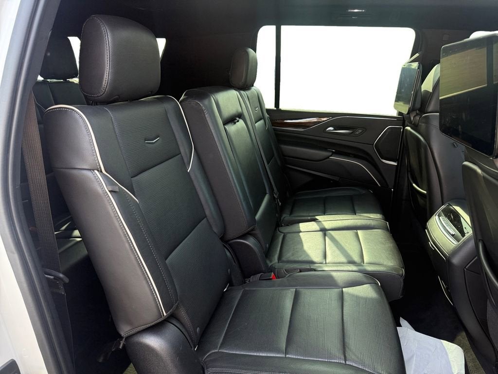 2021 Cadillac Escalade ESV Premium Luxury