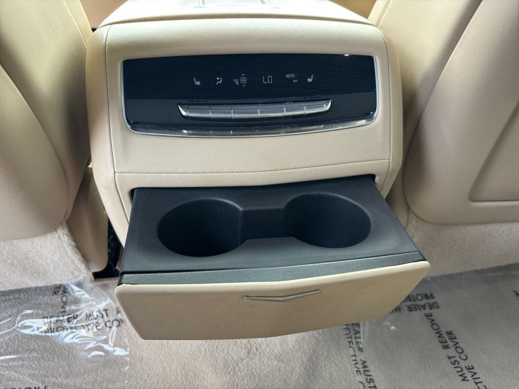 2023 Cadillac Escalade ESV 4WD Premium Luxury