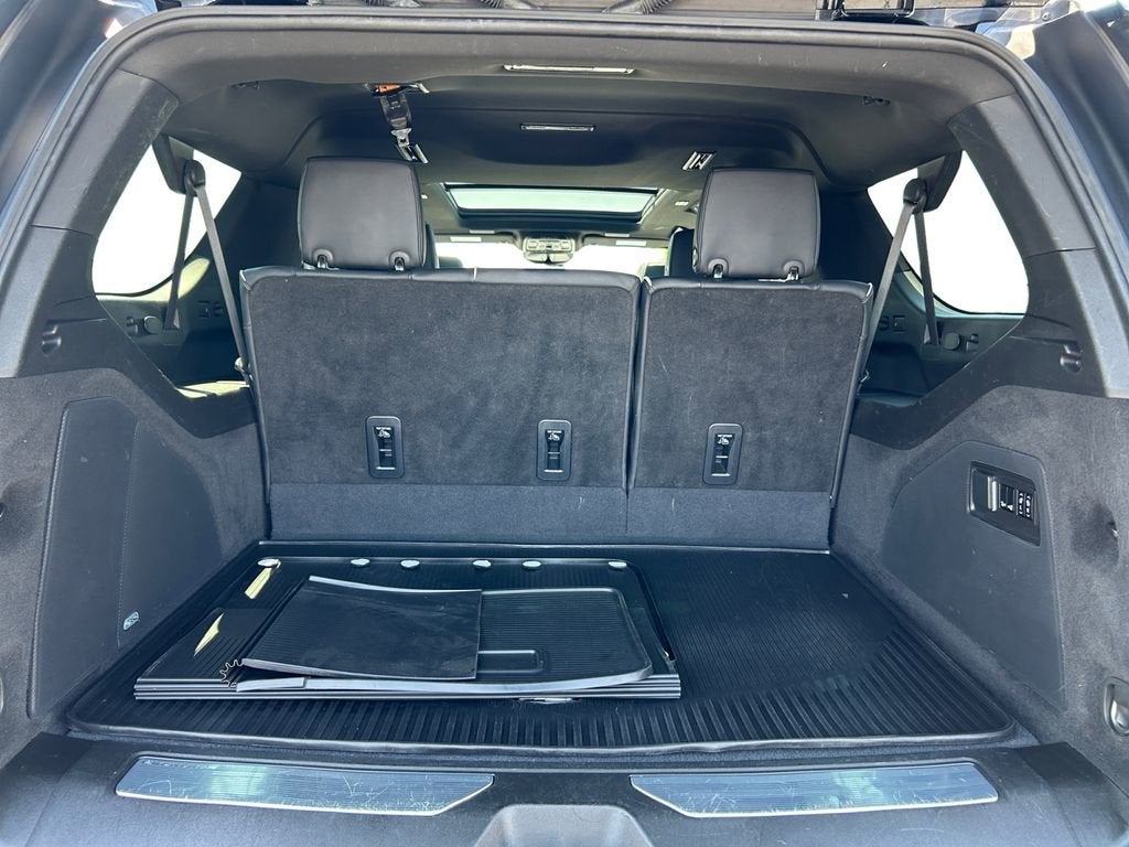 2023 Cadillac Escalade ESV Premium Luxury