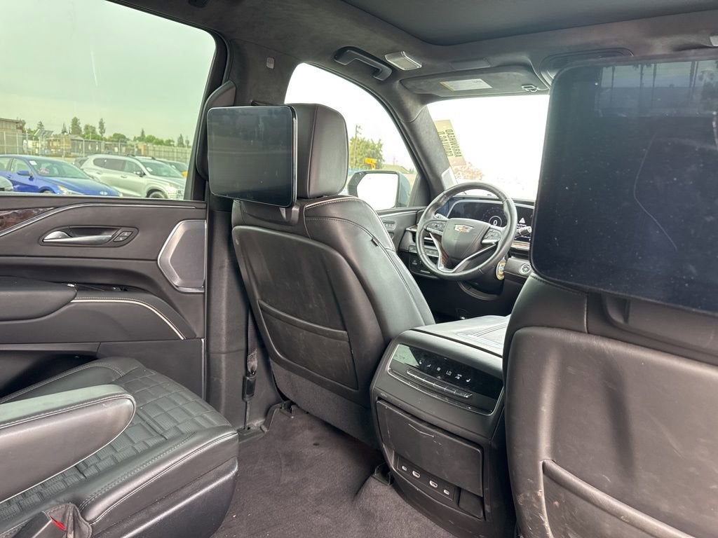 2022 Cadillac Escalade ESV Sport Platinum