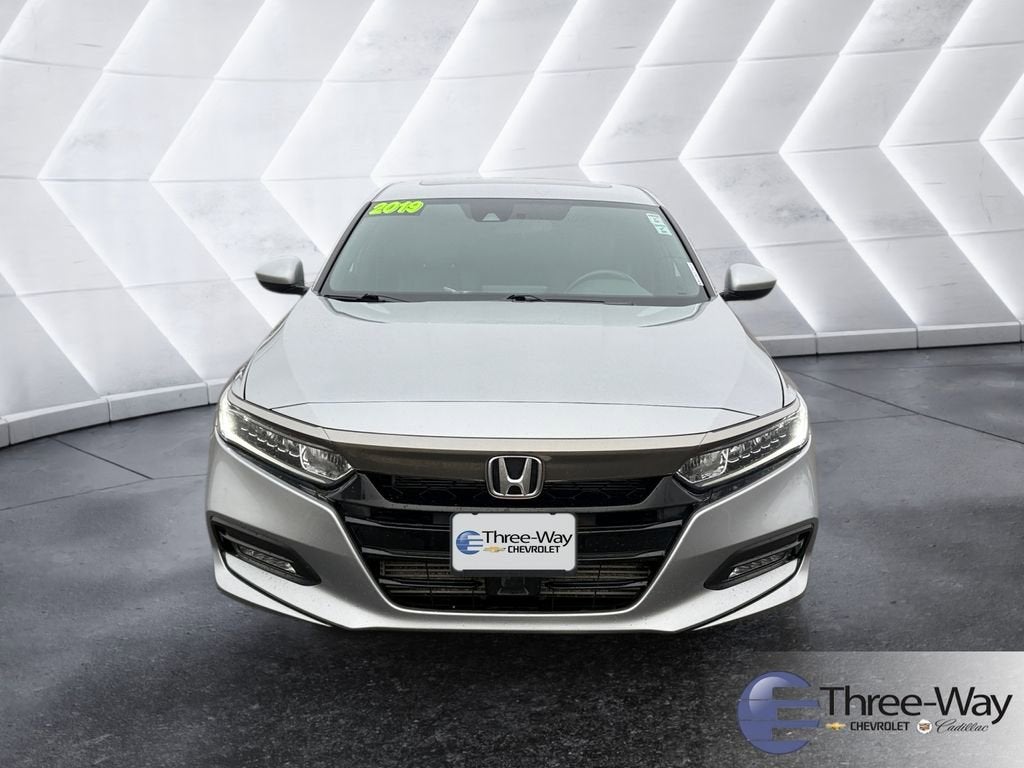 2019 Honda Accord Sedan Sport 2.0T