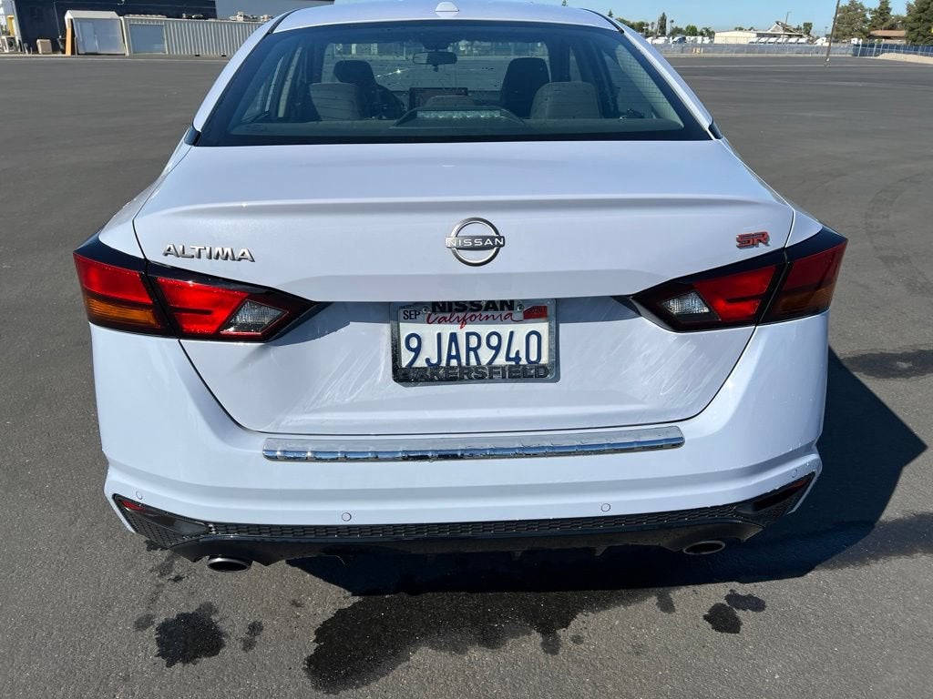 2023 Nissan Altima SR FWD