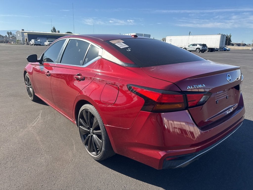 2022 Nissan Altima 2.5 SR