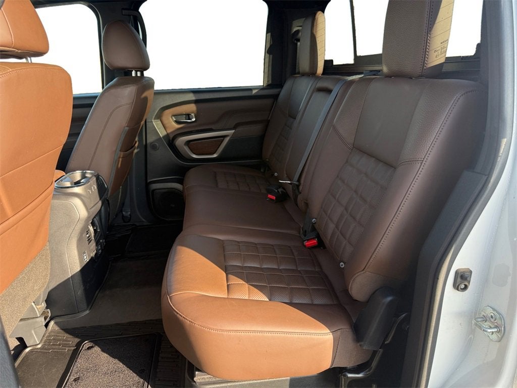 2022 Nissan Titan Platinum Reserve