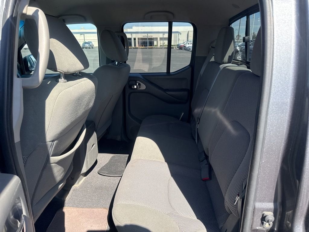 2018 Nissan Frontier SV V6