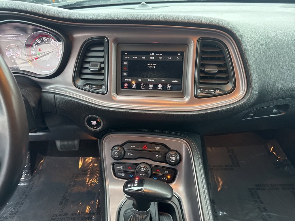 2023 Dodge Challenger SXT