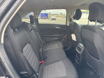 2018 Ford Edge SE