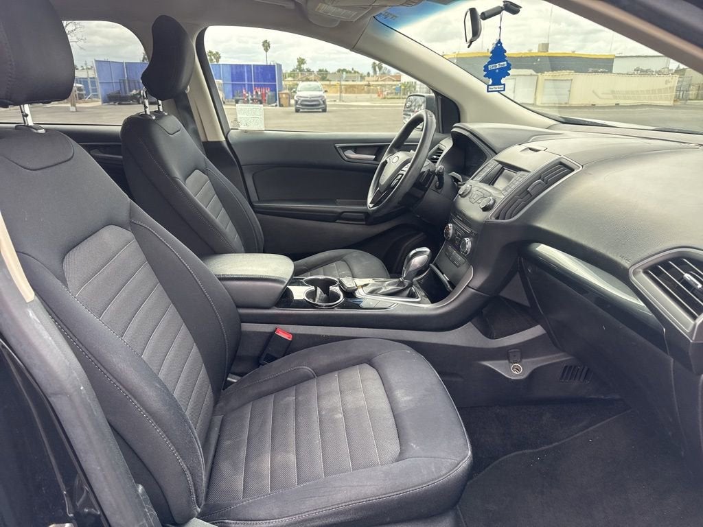2018 Ford Edge SE